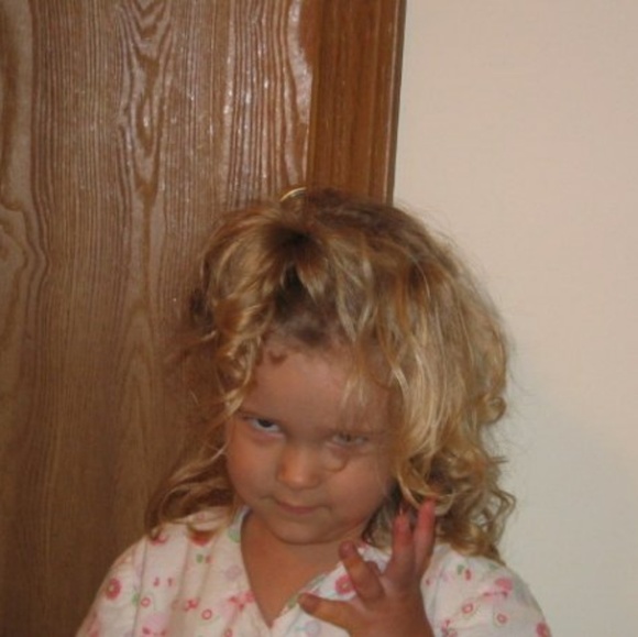 Meet your Posher, Raegan - Picture 1 of 1